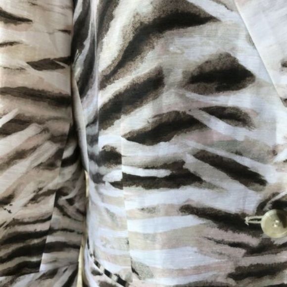 NWT Chicos Tiger Stripe Veronican Pattern Jacket size 16 - Picture 3 of 3